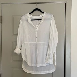 Lou & Grey white button-up blouse, size L!  NWT, perfect condition.